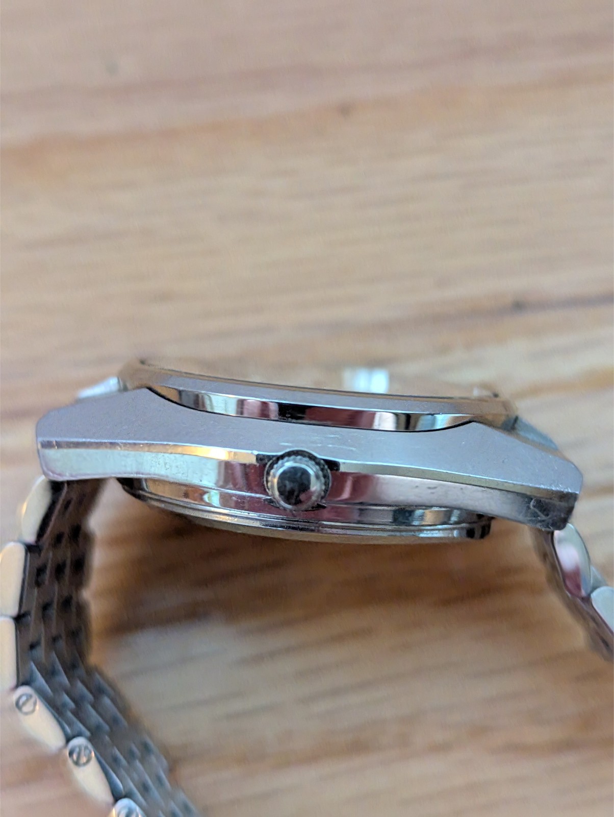 Seiko King Quartz Dress Watch 0853-8035