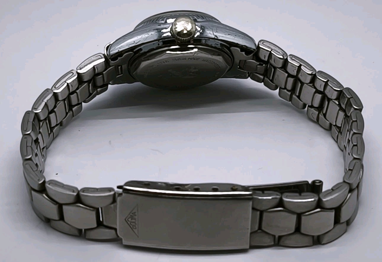Vtg 1970s Dogma Deluxe Automatic Steel Bracelet 22mm Ladies Watch Cal ETA 2551