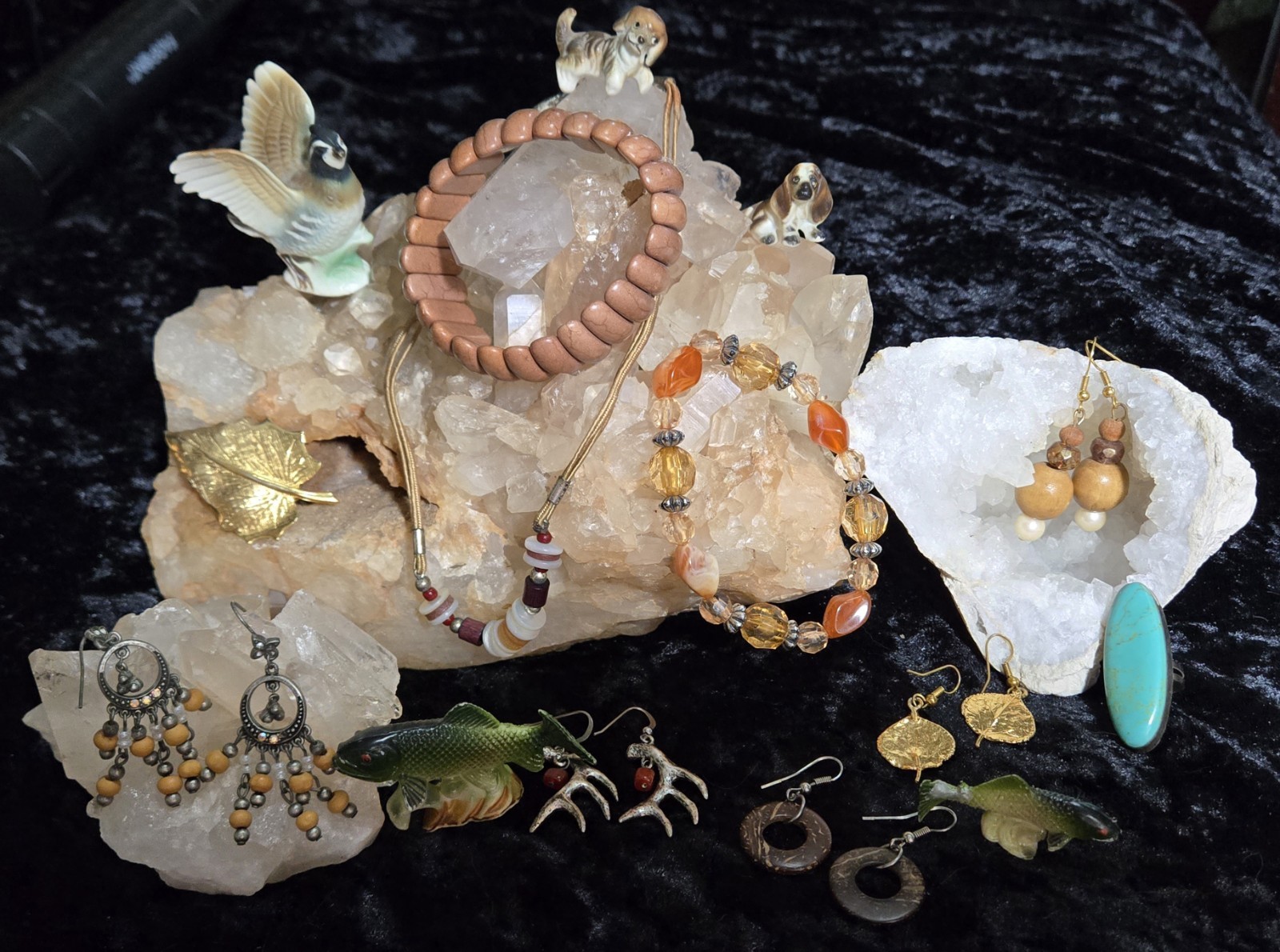 Jewelry Lot Of 10 Outdoor Collection. (D138)