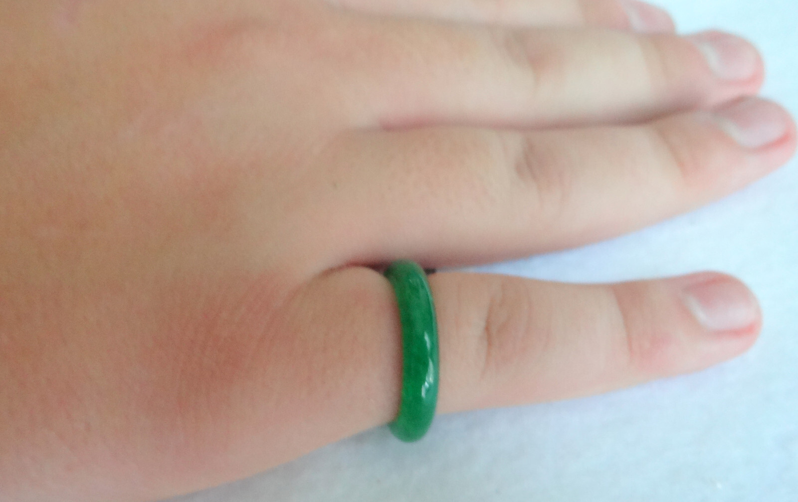 Chinese Natural Grade A Translusent Apple Green Jade Nephrite Ring Size 7.5