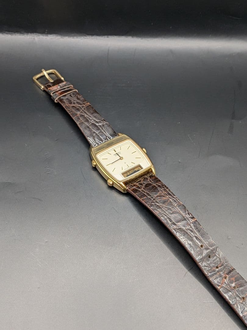 Excellent condition Rare SEIKO hybrid H249 5100 battery and gasket replaced