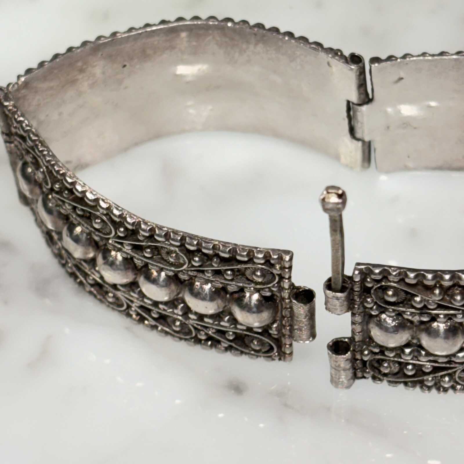 Antique Sterling Silver 935 Scroll Ball Dot Hinged Panel Bracelet 7” Long 30.0g