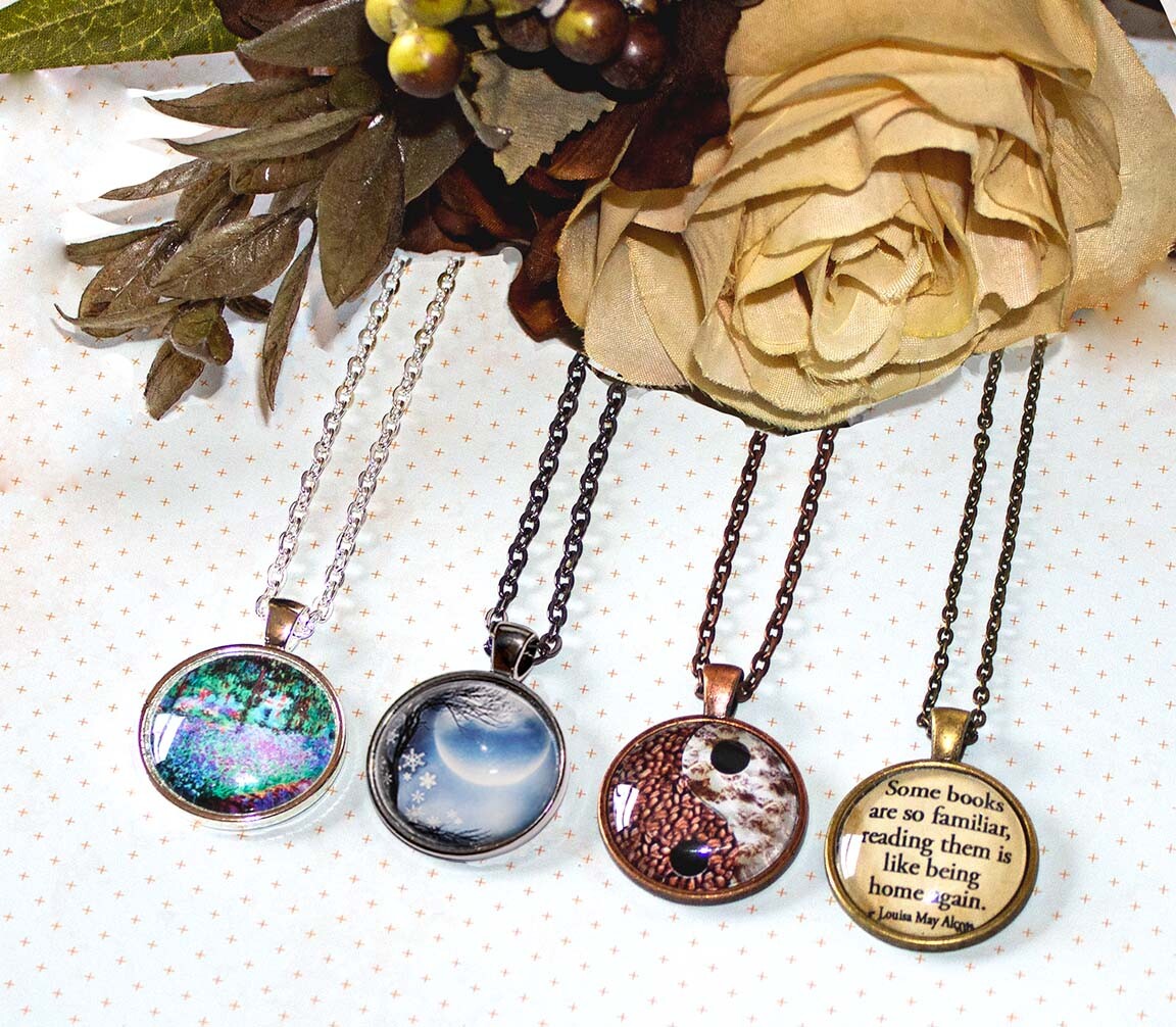 Zen Be Mindful Peace Harmony – Handmade ROUND Glass Pendant Necklace