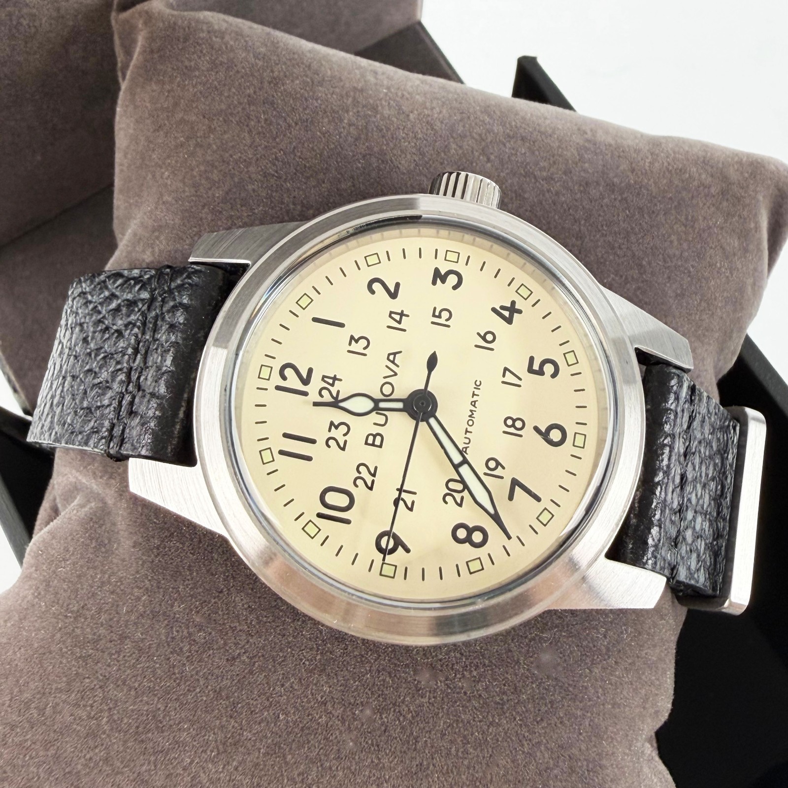 New Bulova Men’s Hack Automatic Watch Ivory Dial Leather Strap 96A246 38 mm