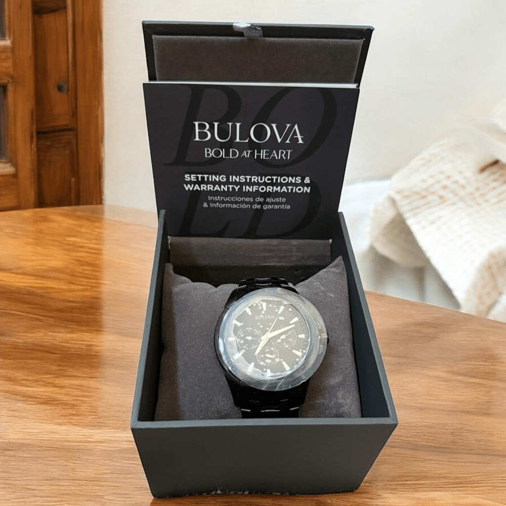 New With Tags Bulova Men’s Watch 6 Hand Multi Functional Chronograph 98C121