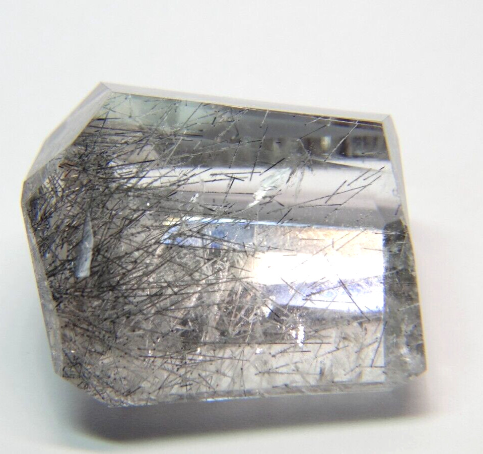 IP-2 Tourmalinated Quartz 111.90ct 32x27x21mm Black needles Free Form