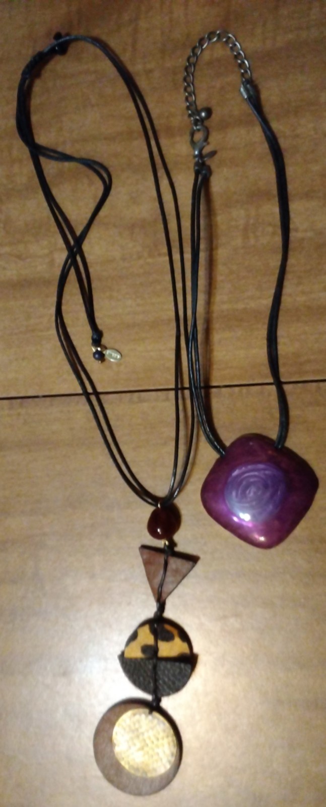 Chico’s LOT Pendant Necklace Cord enamel Leather 2 Diff Length Size Type Adjust