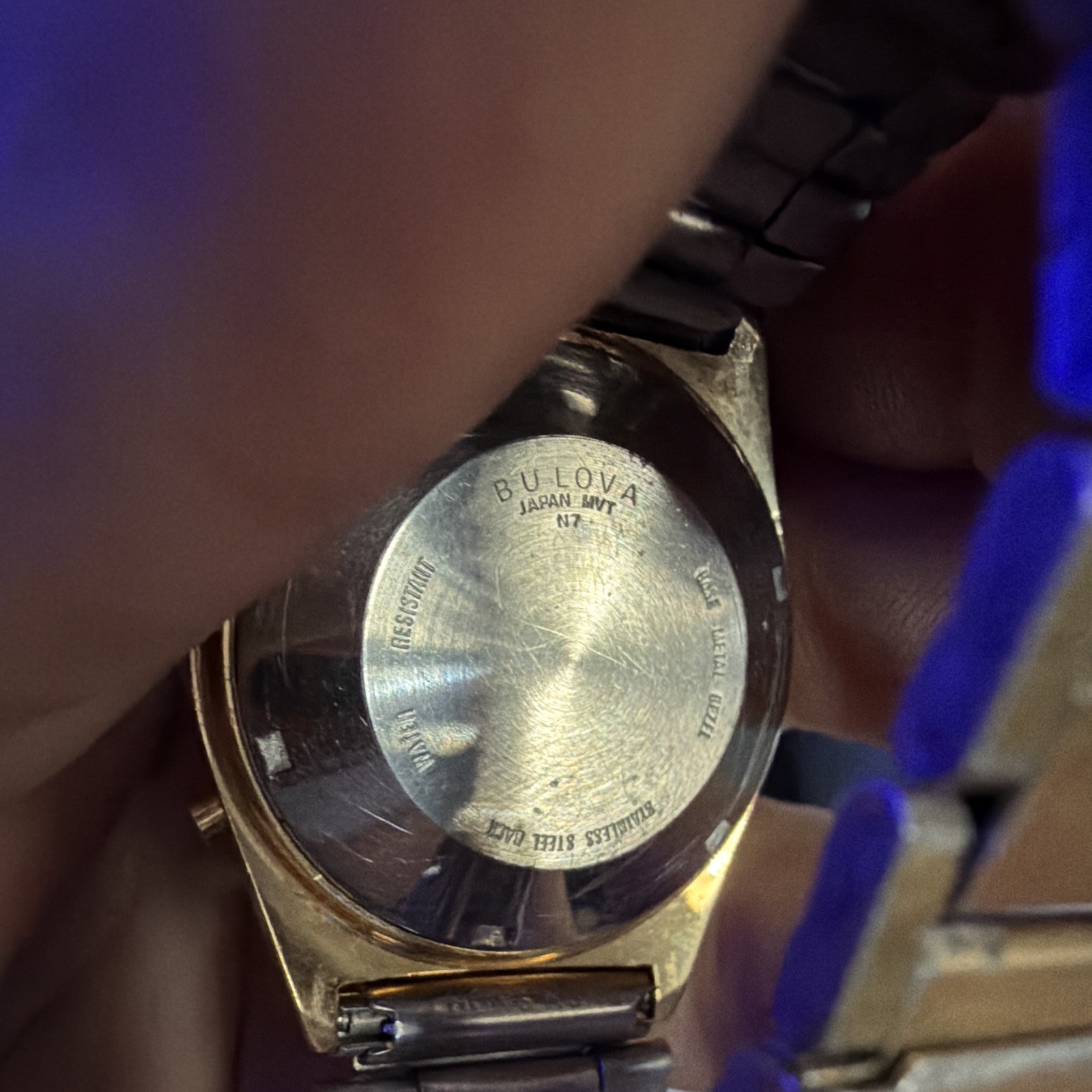 Bulova N7 Vintage Quartz Digital LCD Gold Tone Cushion Metal Bracelet Watch