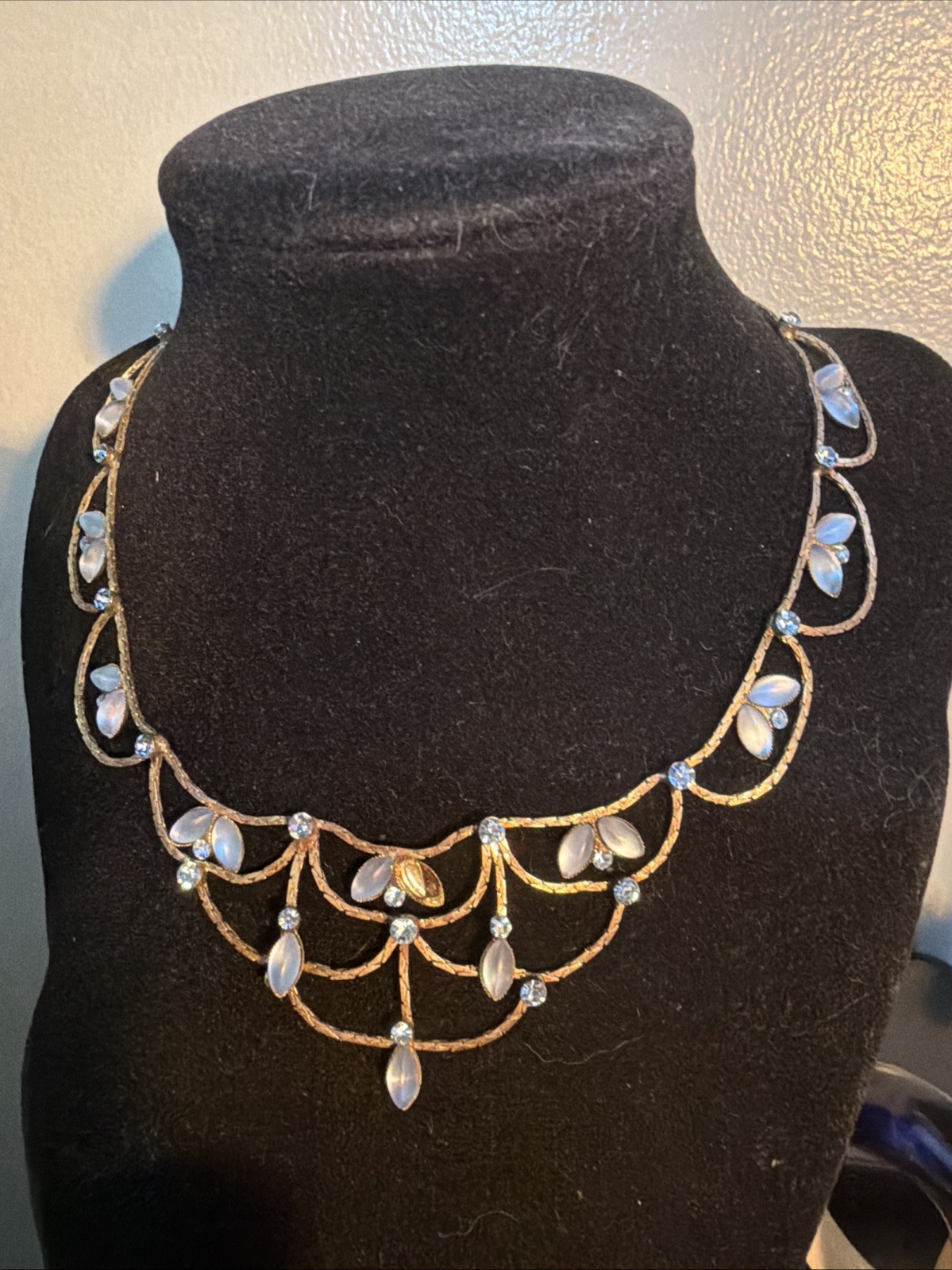 ANTIQUE EDWARDIAN MOONSTONE NECKLACE 18kgp CHAIN Hook CLASP 16” RARE Estate Find