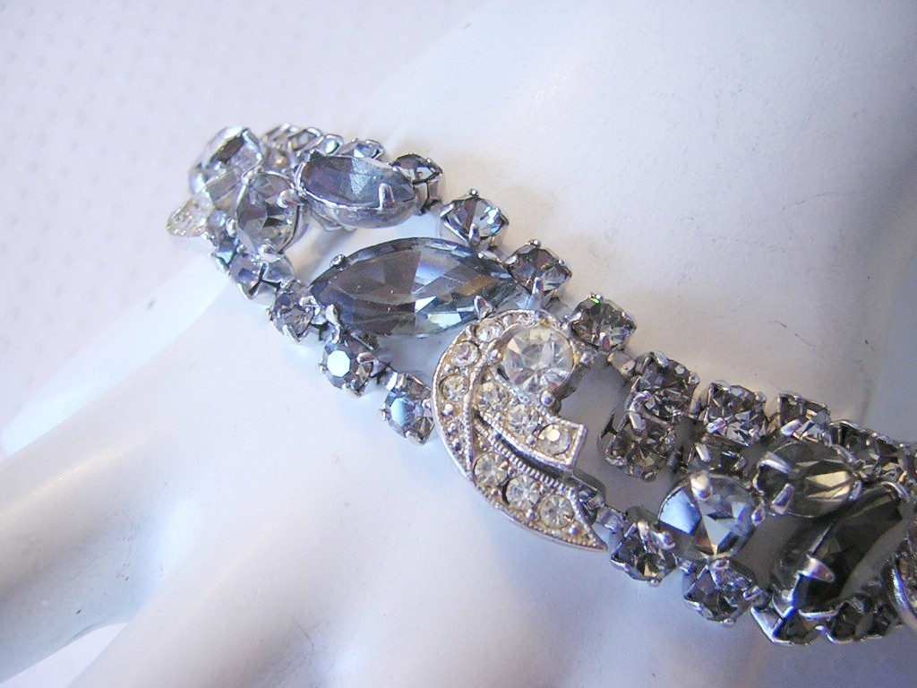 WEISS Graphite GRAY / “Black Diamond” RHINESTONES & ICING Overlays Bracelet ERR