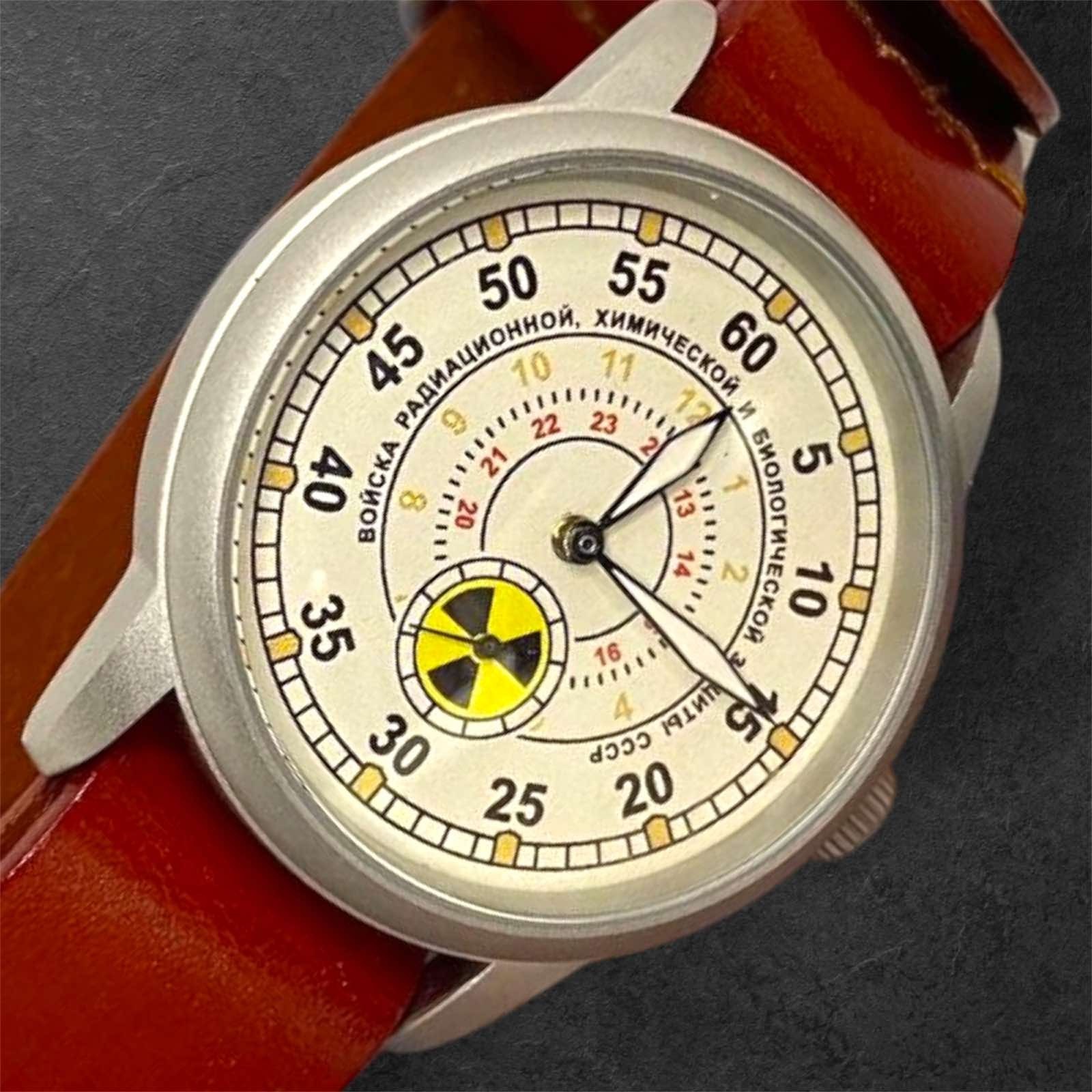 Raketa Watch Mechanical Radiation Military Wrist Russian Soviet USSR Men Vintage