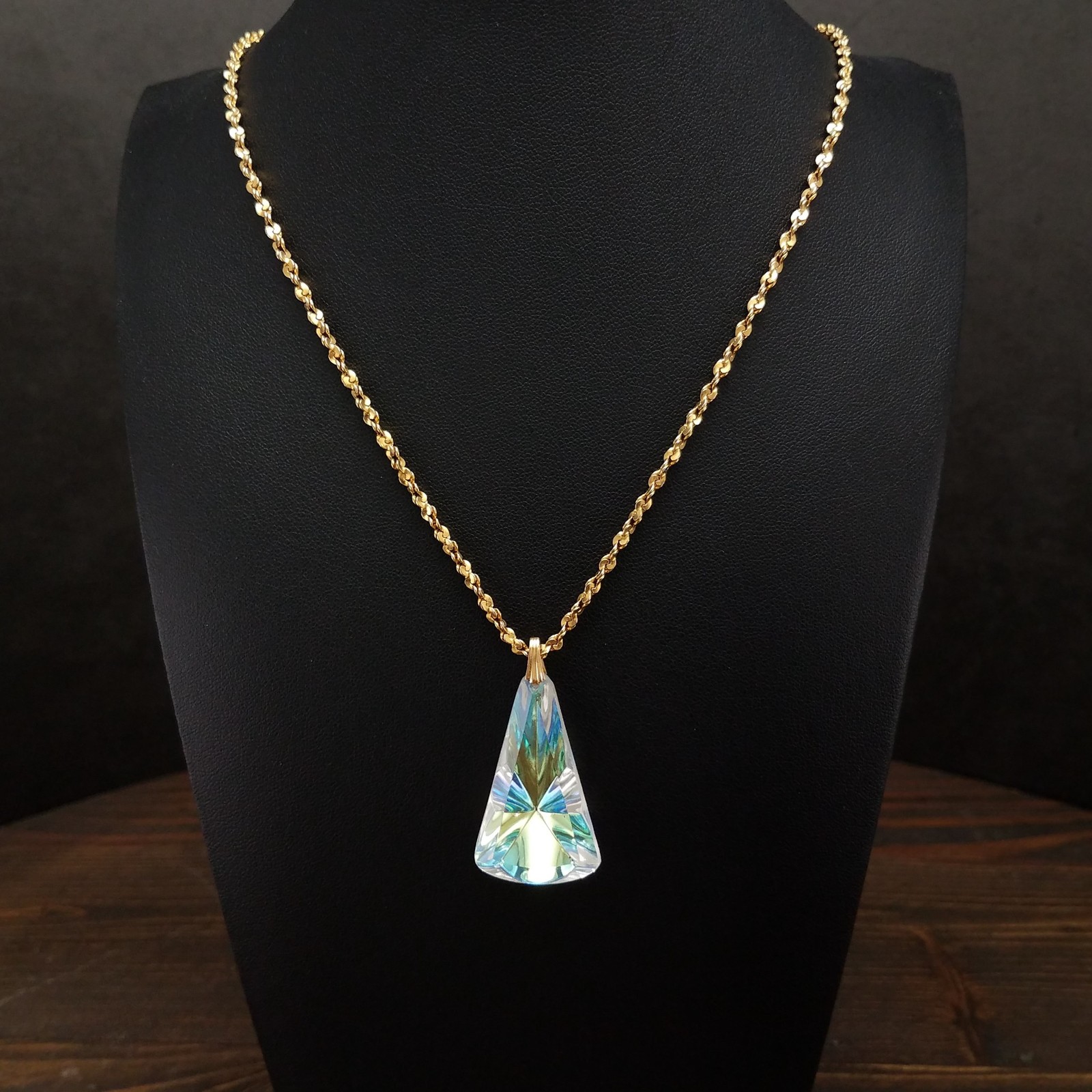 Vintage Watermelon Glass Pendant Necklace Gold Plated Twisted Chain Jewelry