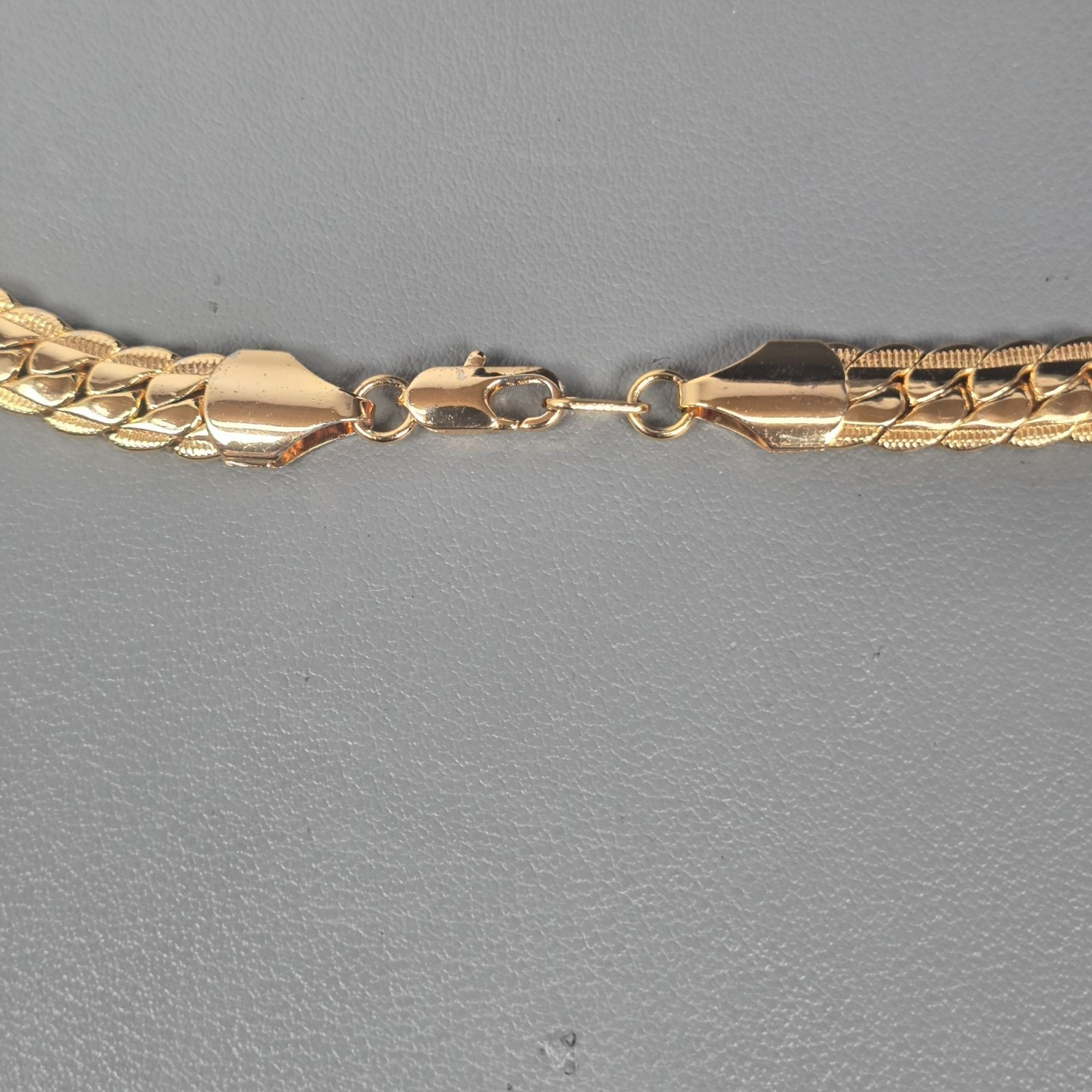 Cool 12K Gold-Plated Miami Cuban Chunky Curb Link Textured Chain Necklace 28″ U7