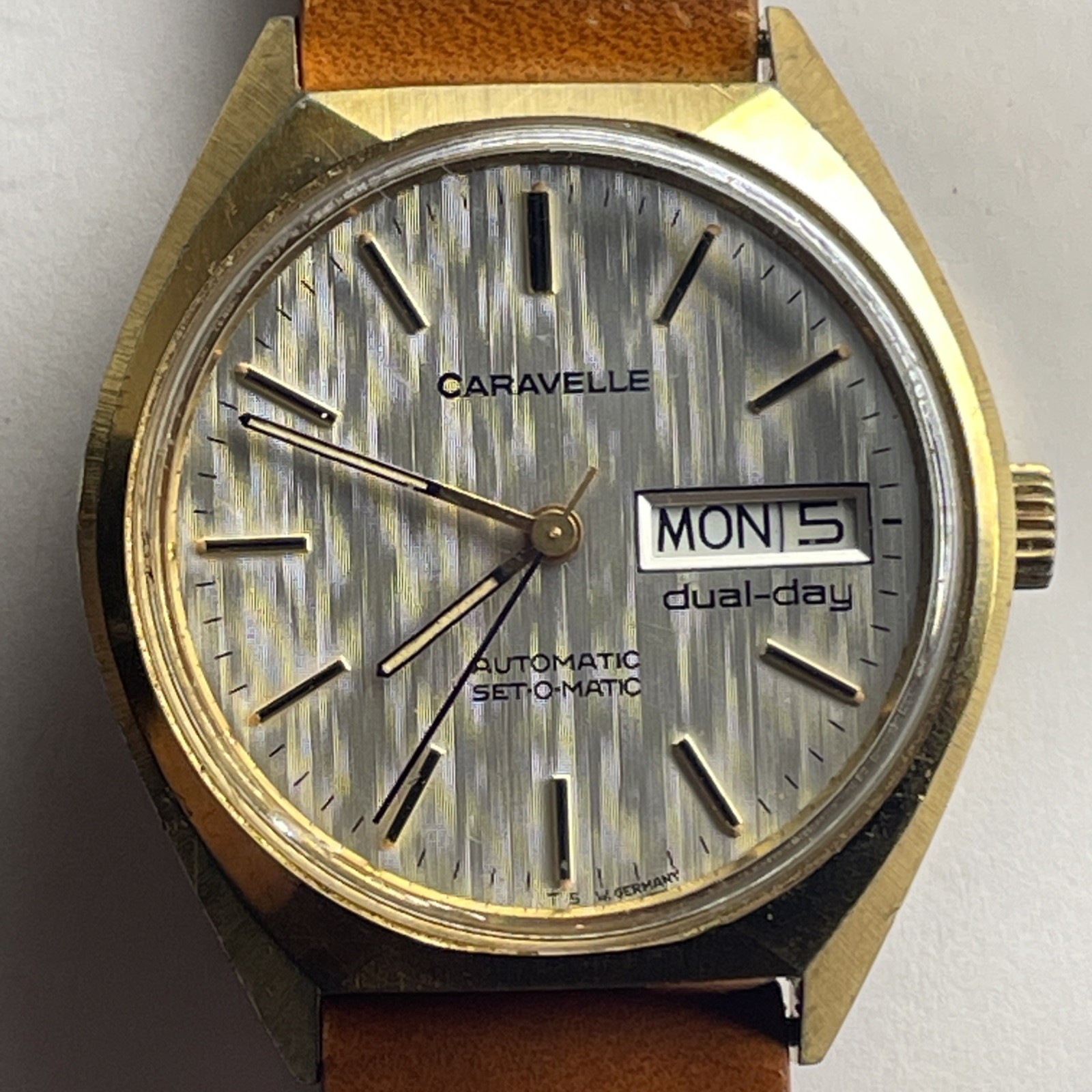 Caravelle Set-O-Matic Watch German Automatic GP Day Date Mens 1970’s
