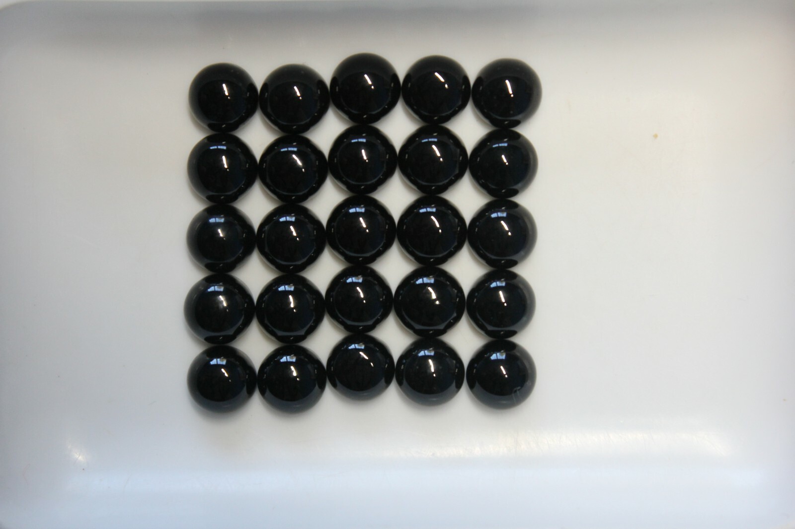 Black Onyx 3mm, 4mm, 5mm, 6mm, 7mm, 8mm, 10mm, 12mm, 14mm Cabochon Round Gem(s)