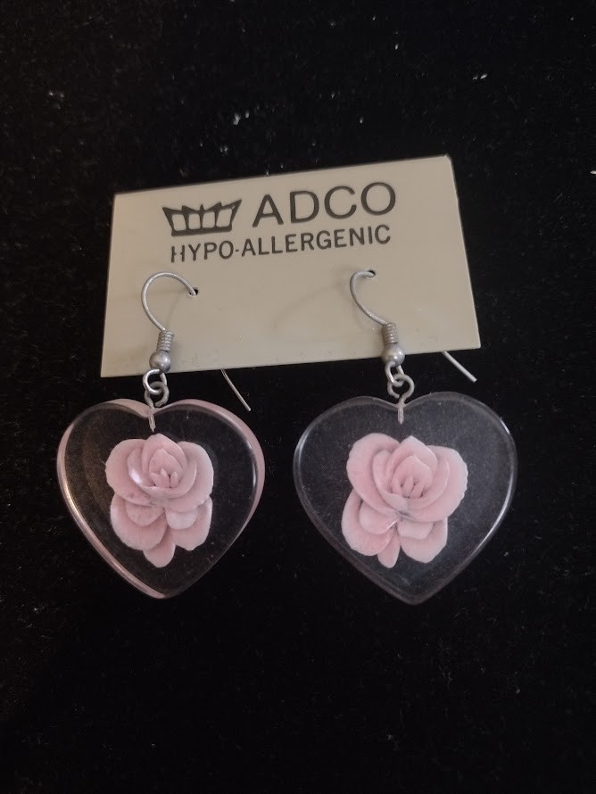 Vintage Heart Shaped Reverse Carved Lucite Pink Rose Dangle Earrings