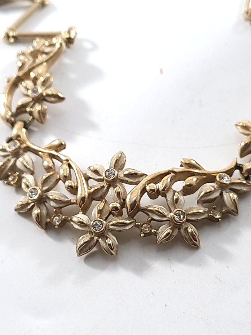 Vintage Gold tone White Enamel and Rhinestones Flowered Front Choker Necklace