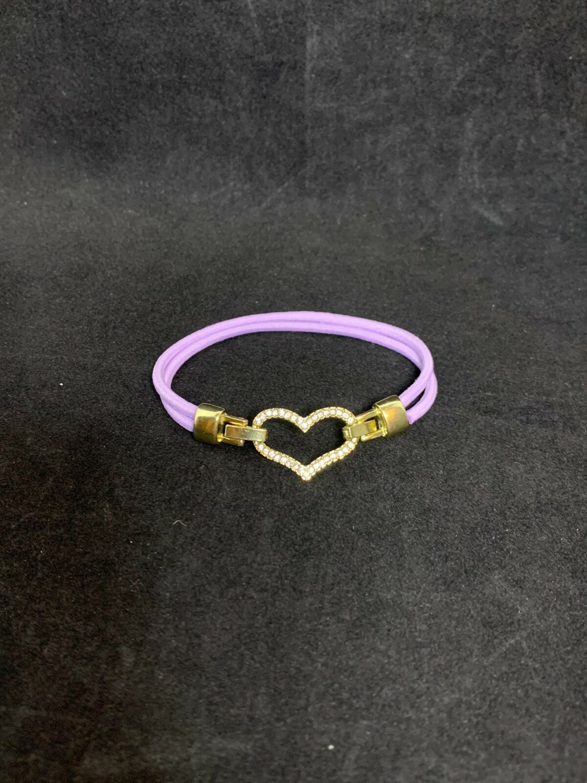 Gold Tone Rhinestone Heart Bracelet (2359)