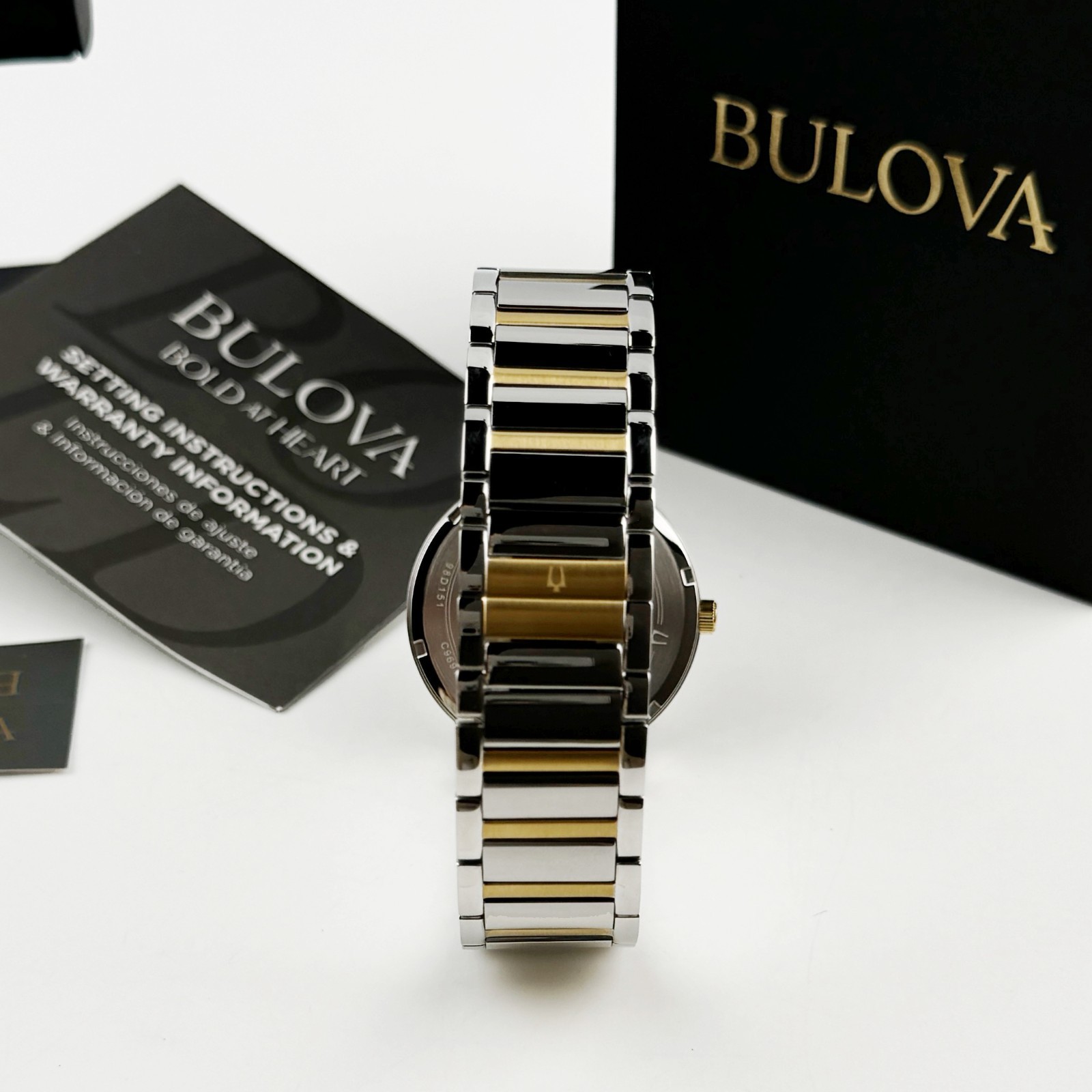 Bulova 98D151 Men’s Futuro Two-Tone Diamond Watch Silver dial Men’s Watch