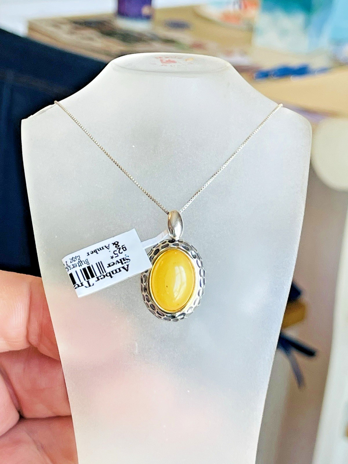100% Genuine Vintage Baltic Amber Necklace / Pendant Butterscotch Egg Yolk 老琥珀