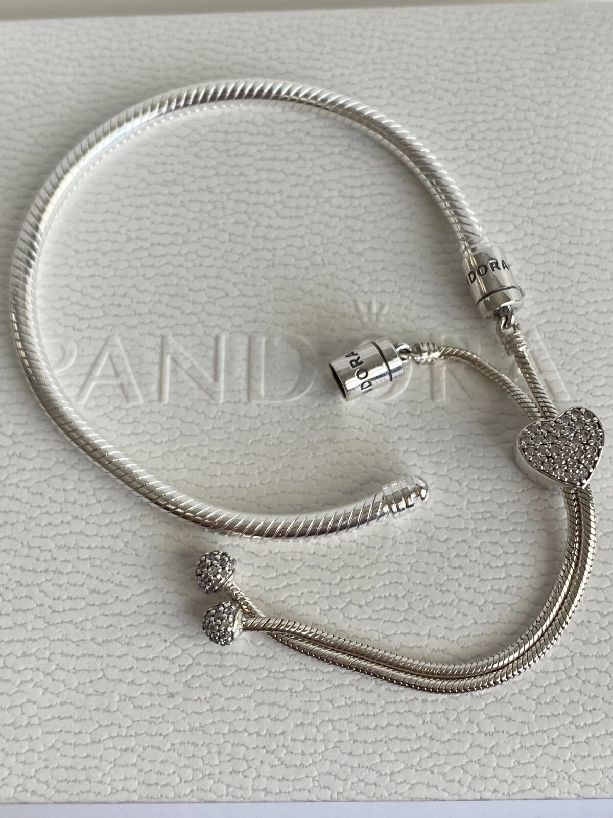 NWB PANDORA Moments Pave Heart Clasp Snake Chain Slider Bracelet Adjustable