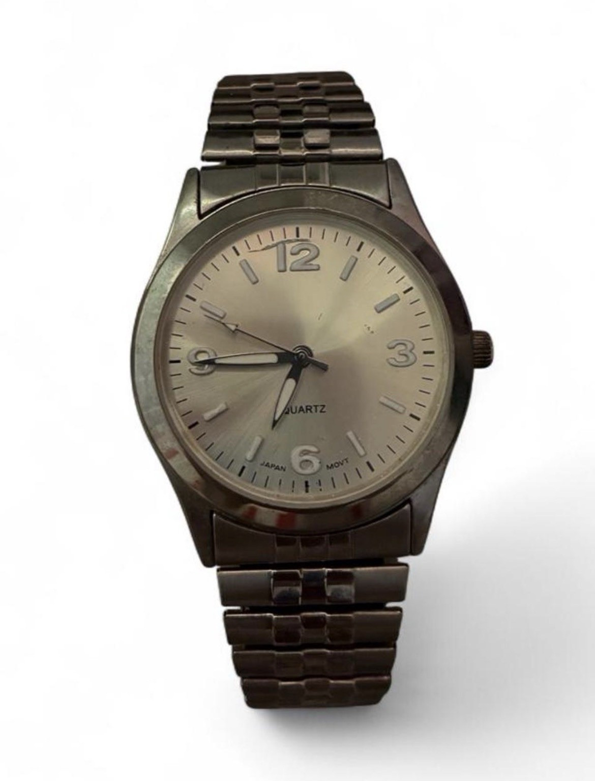 Quartz Analog Watch Silver Dial Arabic/Baton Indexes Metal Silver Bracelet