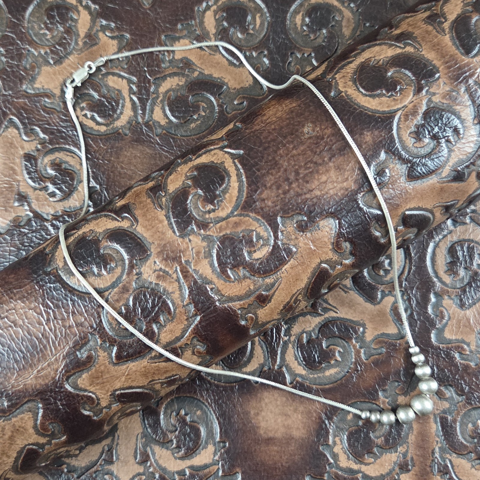 Graduated Ball Necklace 925 Sterling Silver On 19 1/2″ snake chain 9X Ball Beads