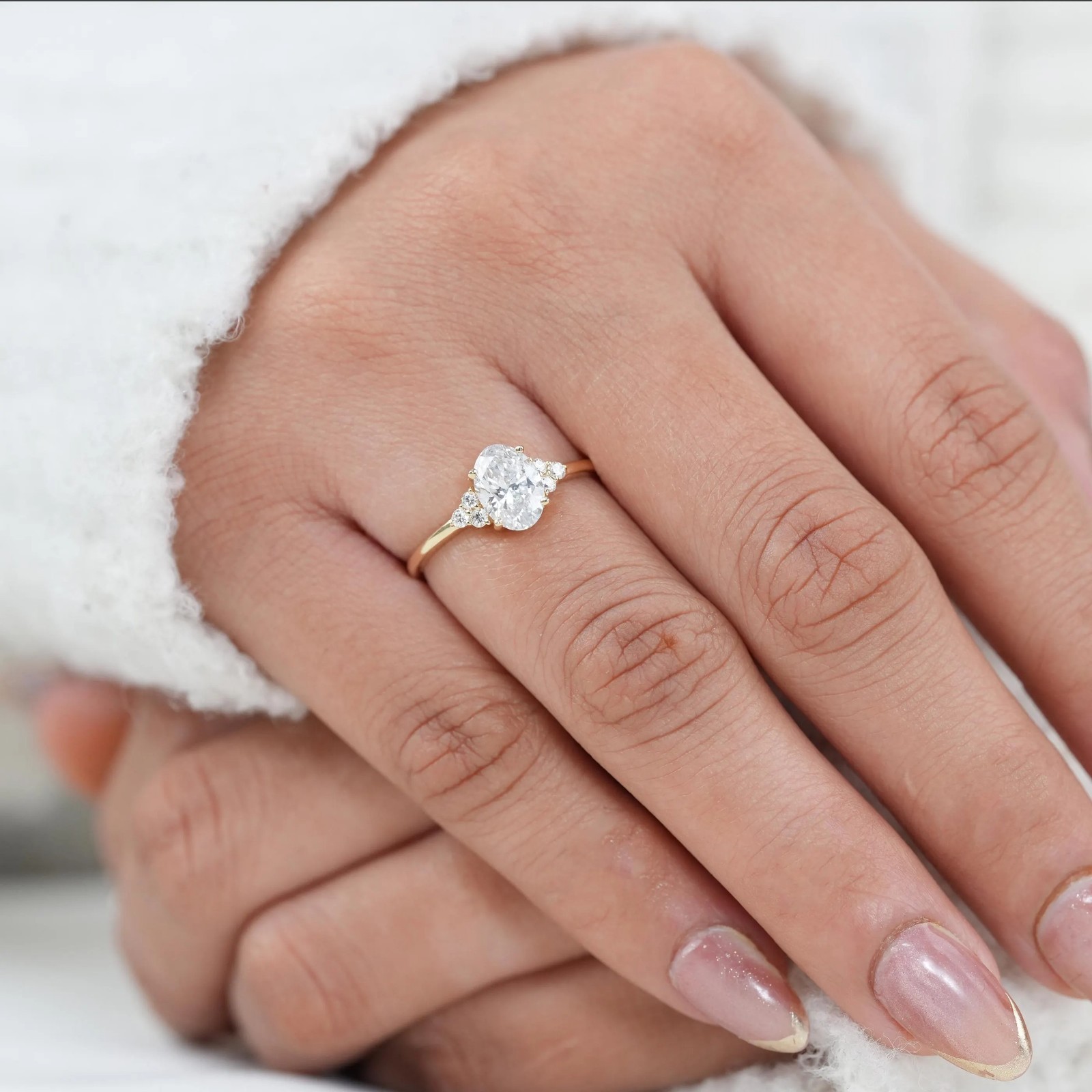 IGI Certified 2.15 Carat F VS1 Oval Lab Grown Diamond Engagement Ring 14k Gold