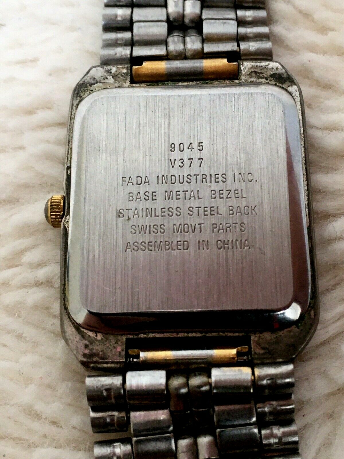 Vintage Outland Mens 8″ Quartz Watch 9045 Swiss Parts Need V377 Battery Fada Ind