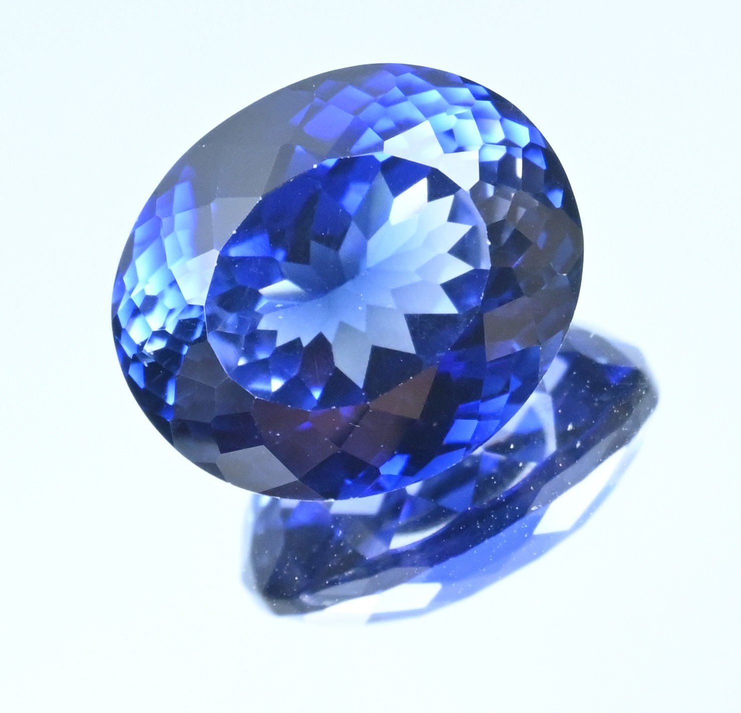 32.65 Ct Natural KASHMIRI Blue Sapphire Oval Certified Flawless Loose Gemstone
