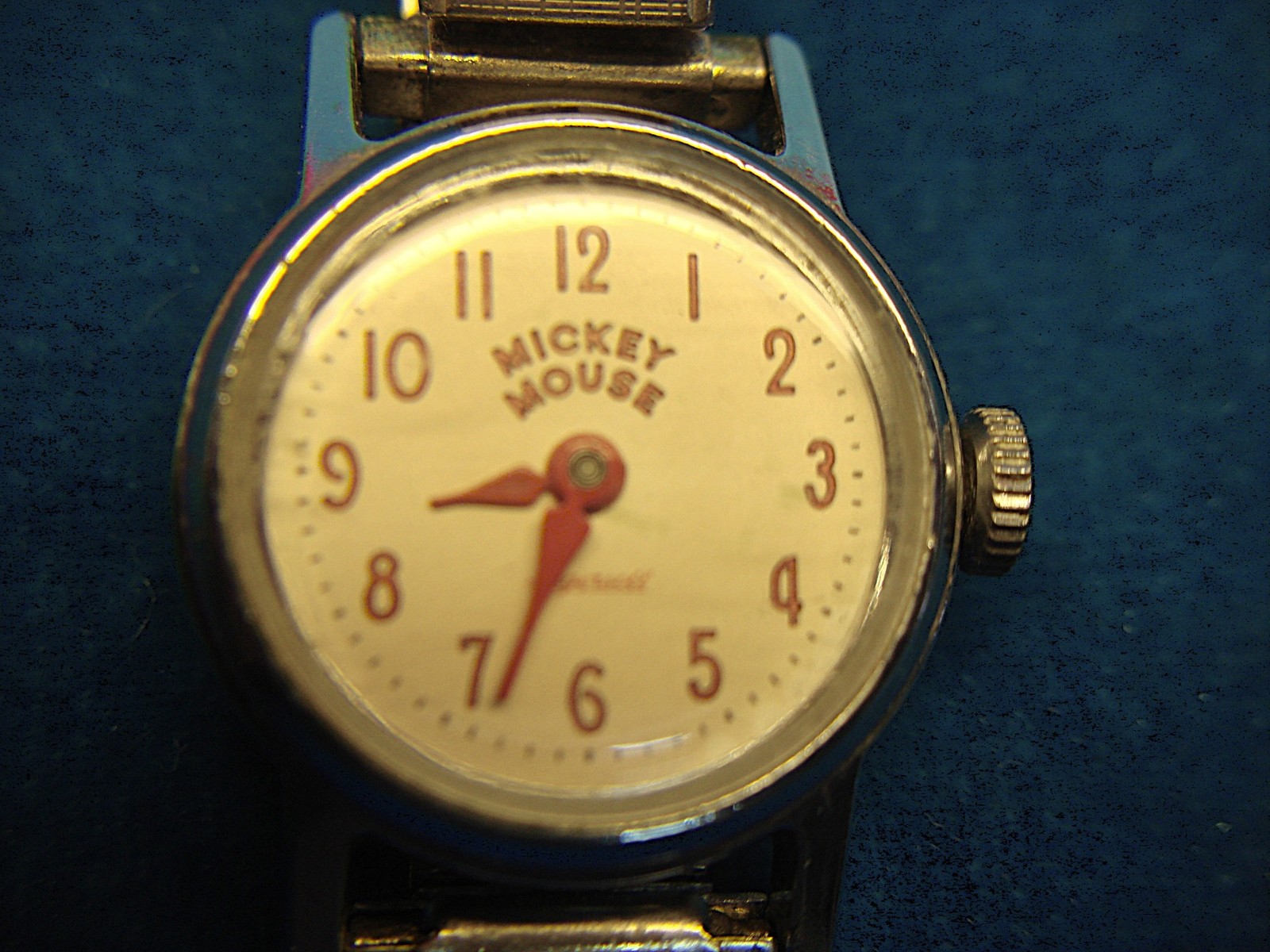 VINTAGE U.S.WATCH/INGERSOLL MICKEY MOUSE WRISTWATCH – STEM WIND TYPE