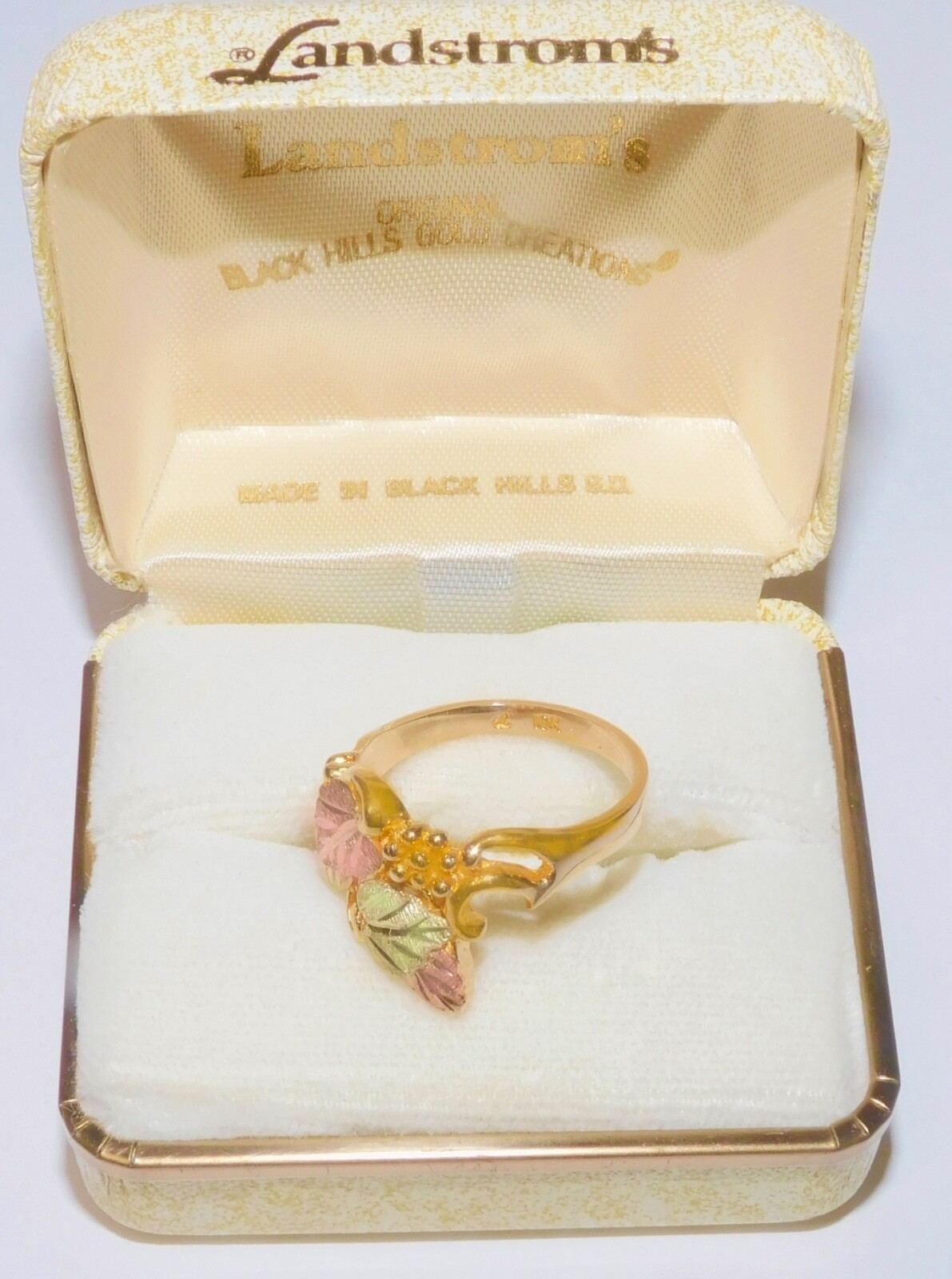 Black Hills Gold 10k Landstrom’s Multiple Leaf Ring Size 7 1/2