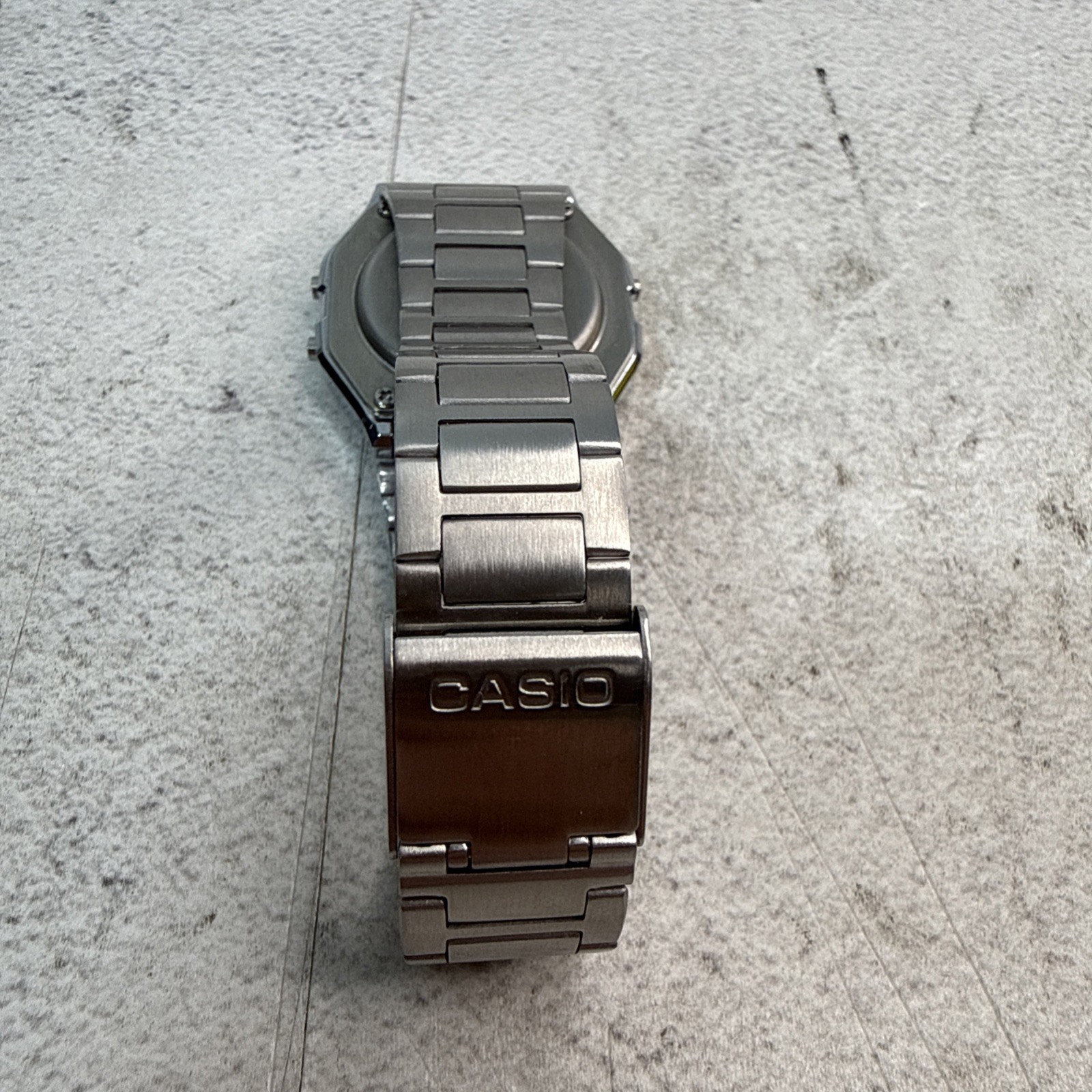 Casio Men’s Digital Watch 33mm Silver Tone Alarm Chrono 593 A158W Stainless