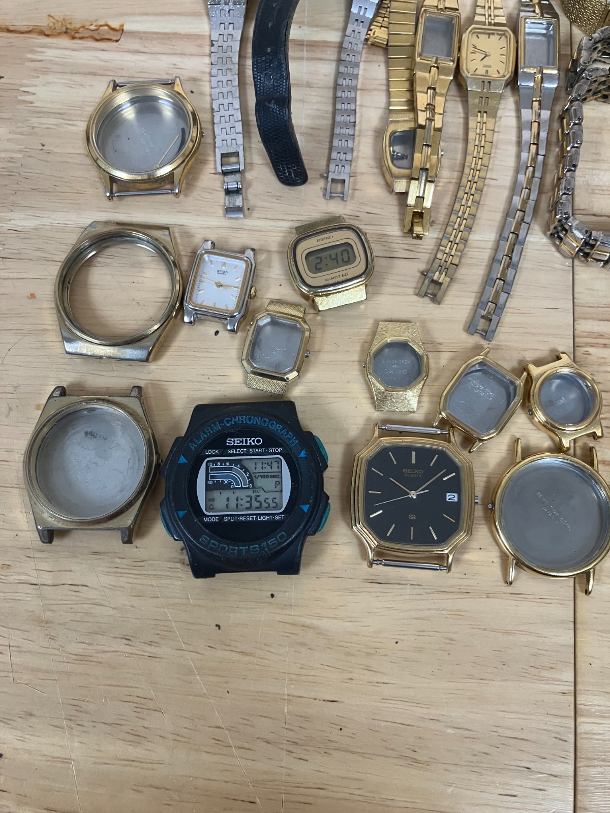 4+LBS Lot of Vtg Seiko Watch Parts ONLY Cases, Bands, Caseback -*Parts or Repair
