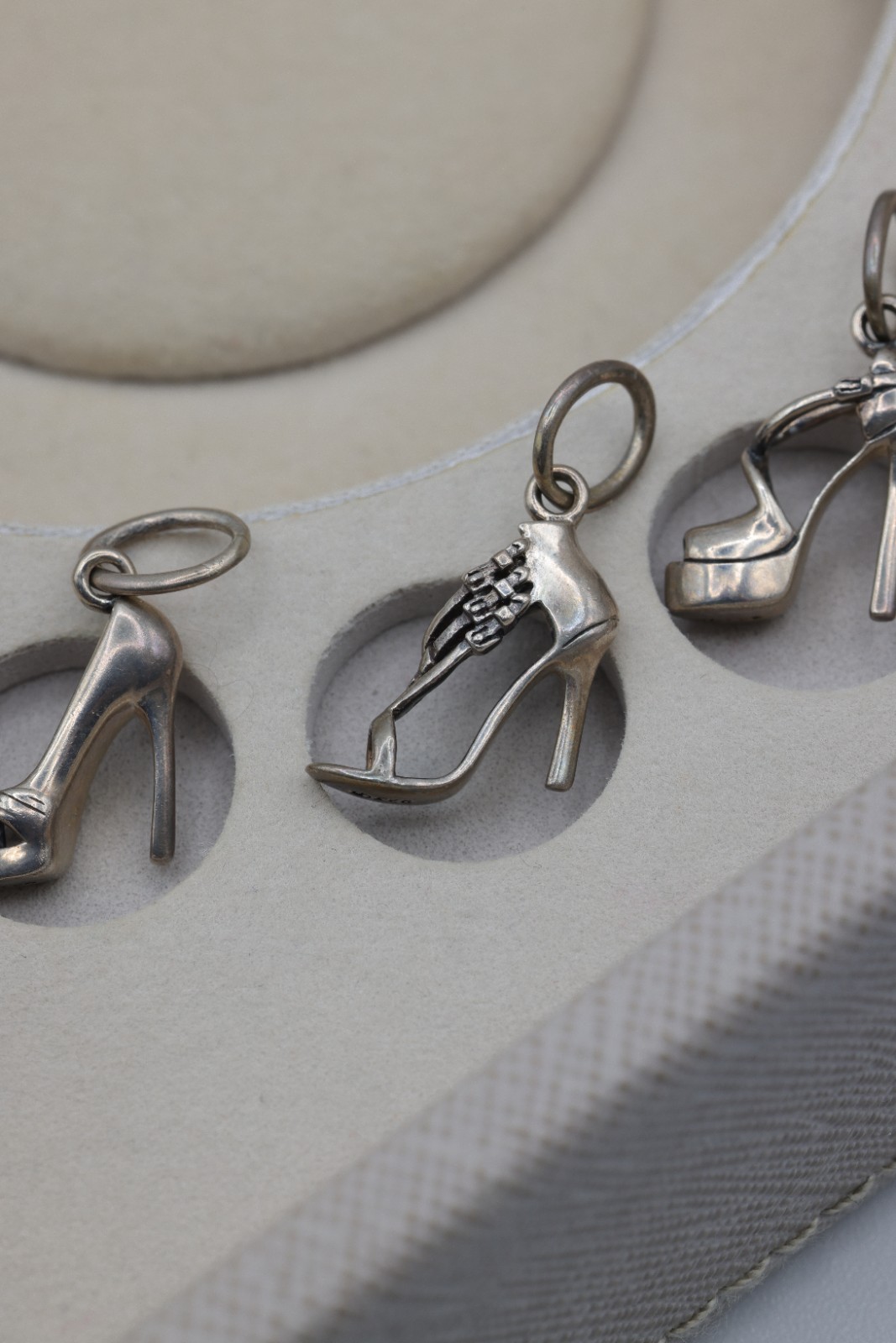 Bella Fascini High Heels Dangle Beads Charms Set Of Four