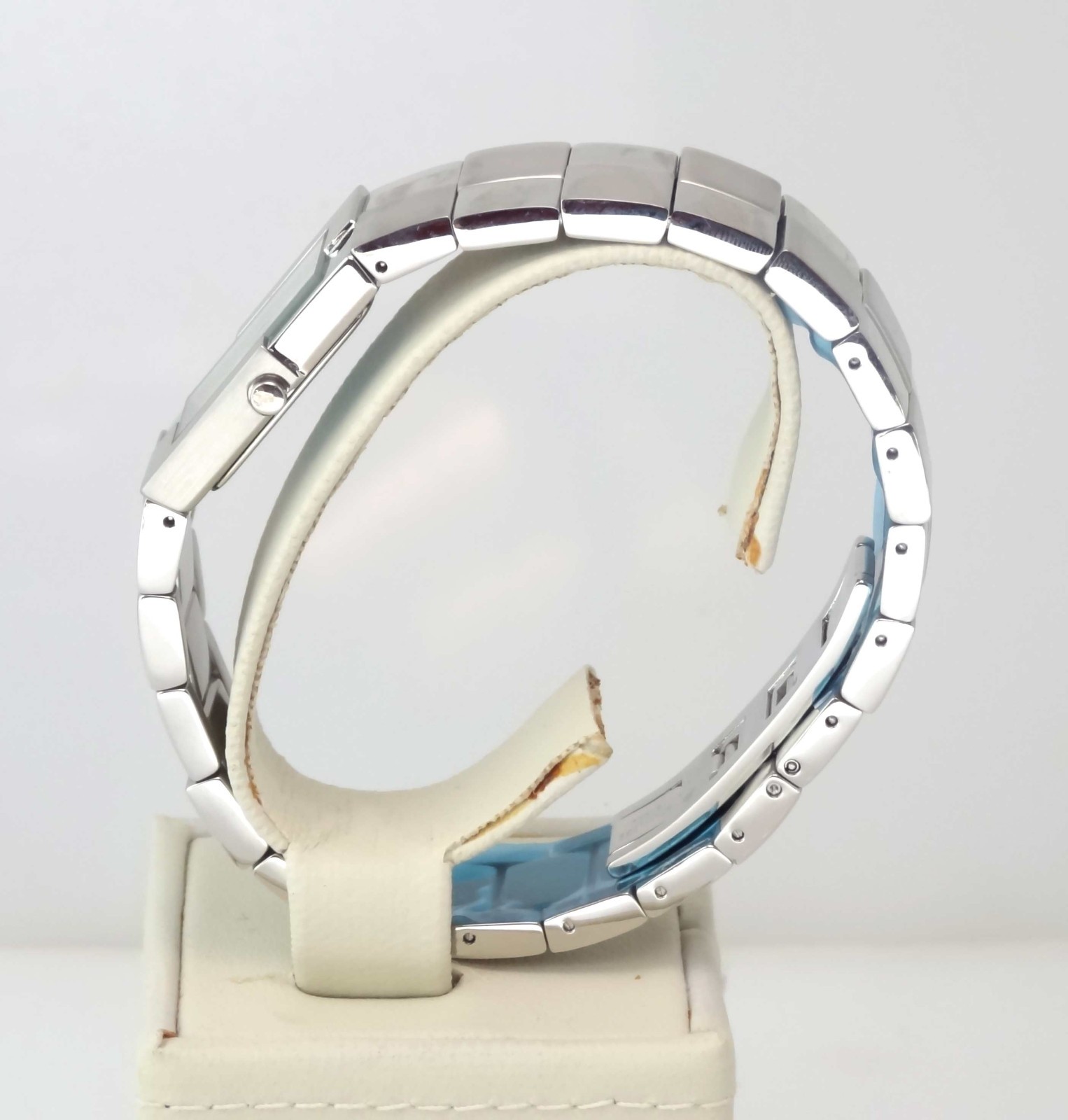 YEMA Paris YE 976 Womens 3-3/4 Ligne Quartz 1/2 Bangle Watch *New Vintage w/box