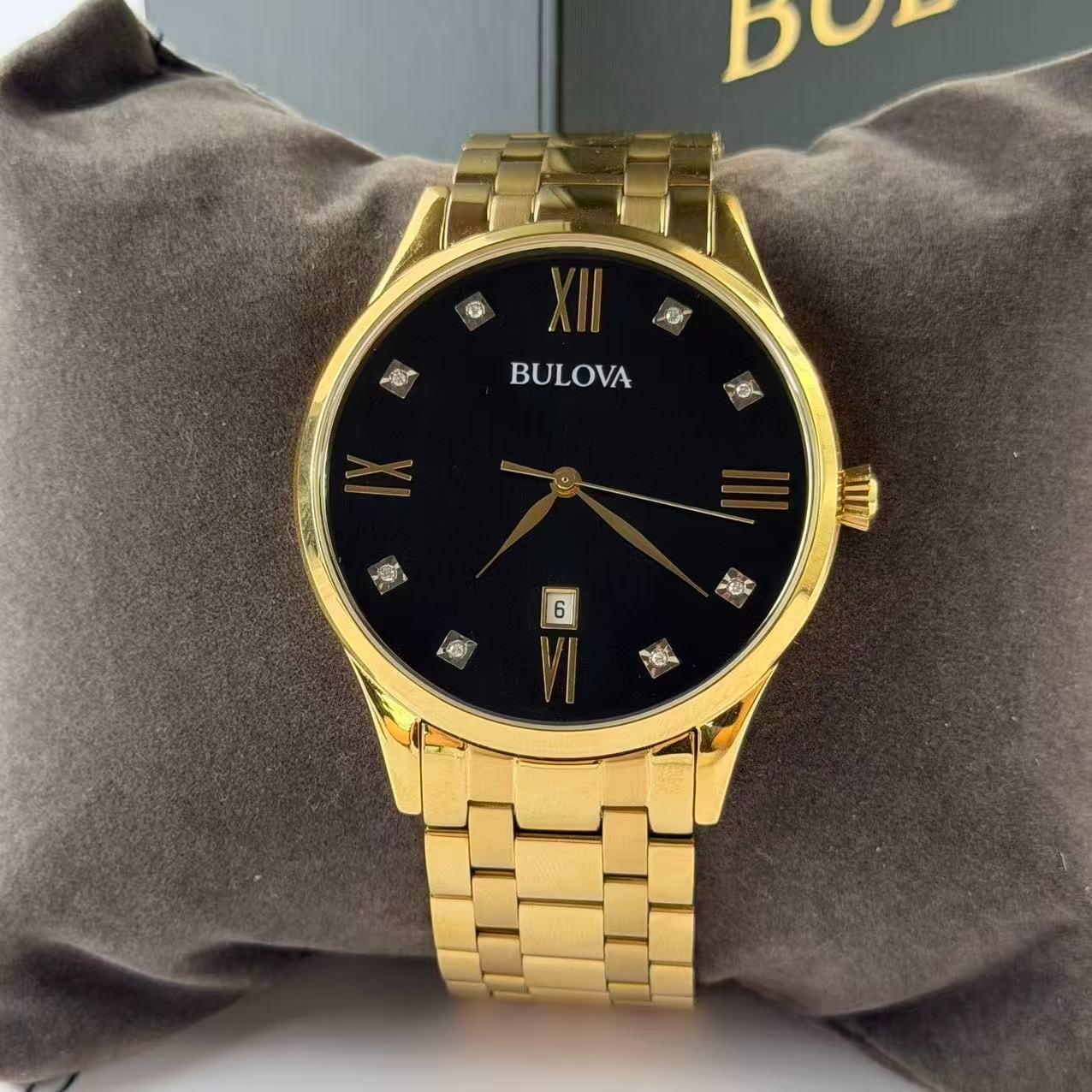 New Bulova 40 mm 97D108 Diamond Black Dial Gold Bracelet Men’s Quartz Watch
