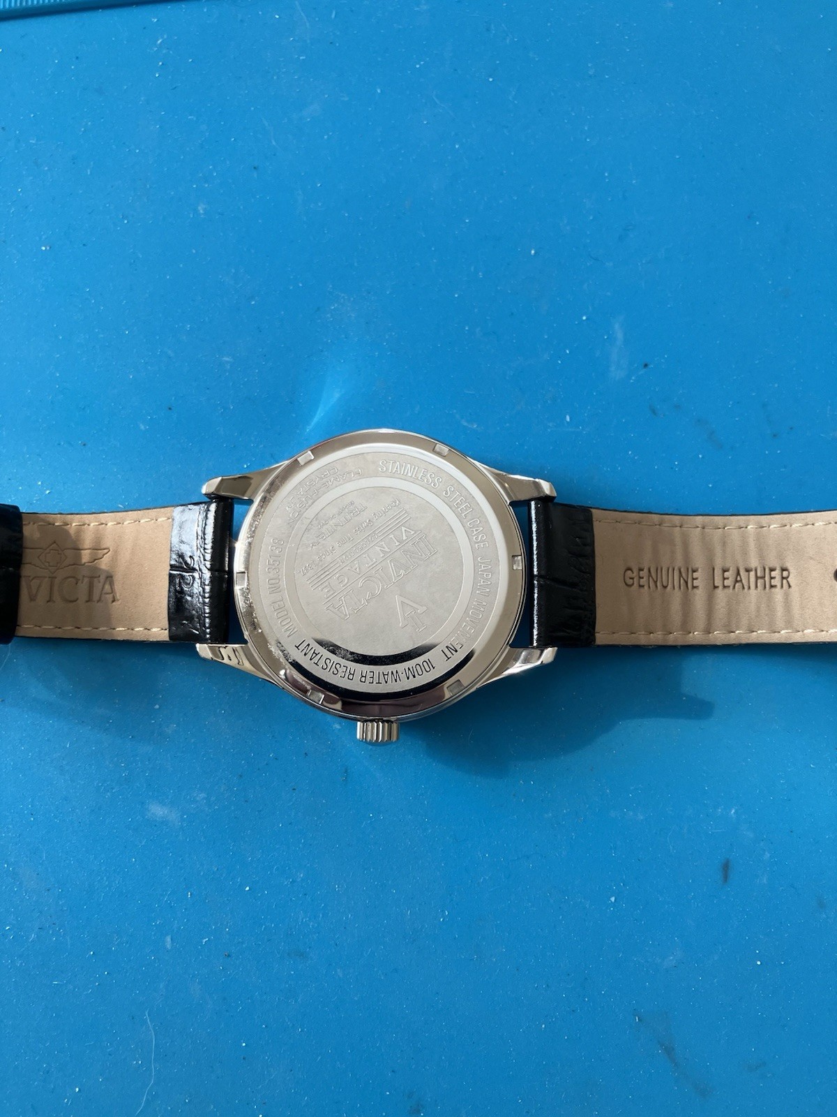 Invicta Vintage Model 35138 – Men’s Watch Quartz 45mm SS Black Leather Band
