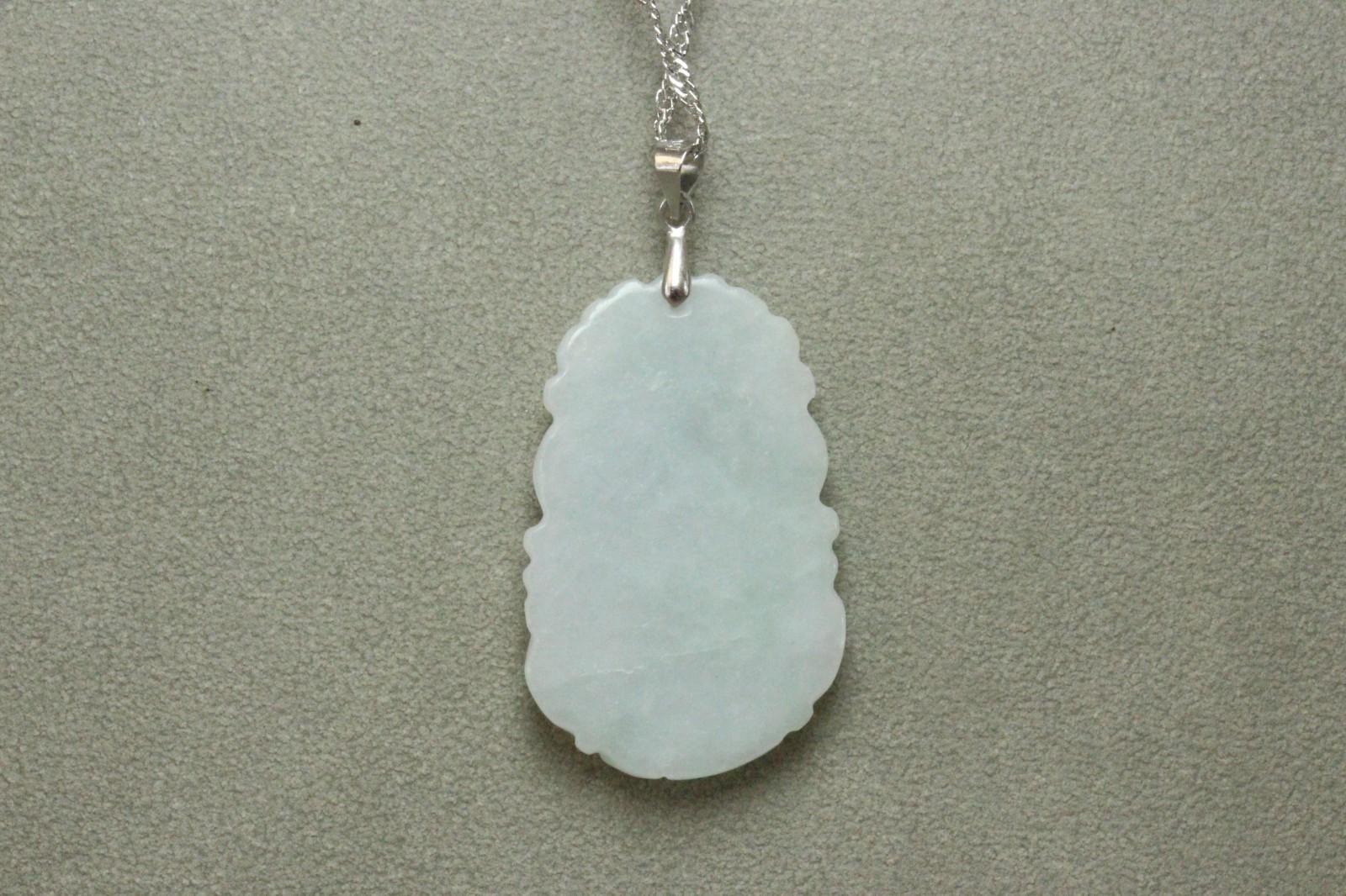 Natural White green A Jadeite jade Hand-Carved tiger (Chinese Zodiac) Pendant