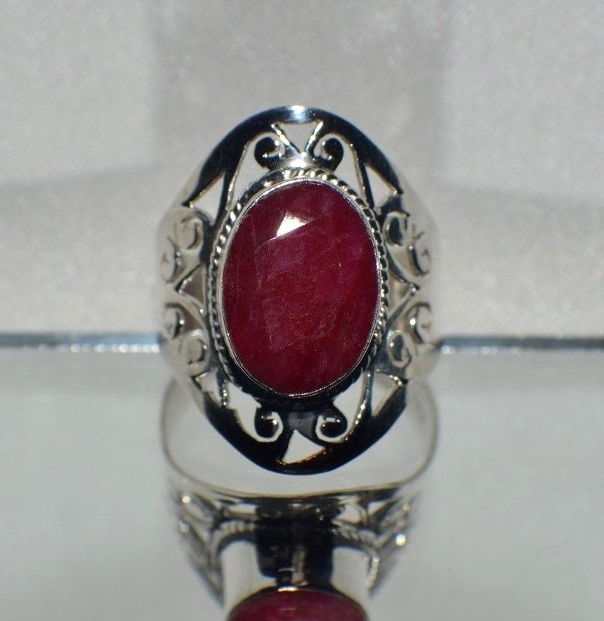 7.00 ct. 14X10mm NATURAL AFRICAN RED RUBY QUARTZ GYPSY RING .