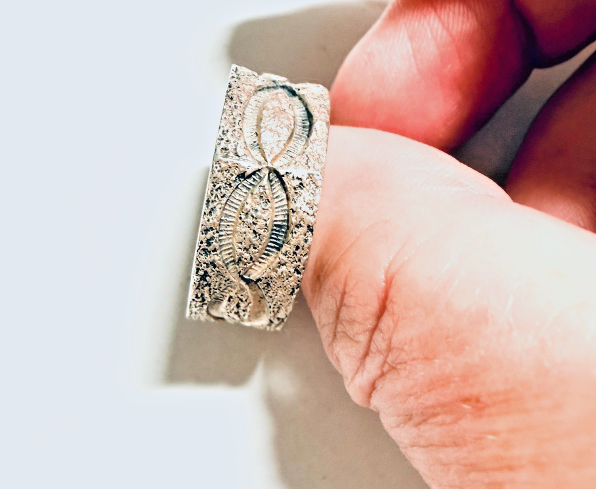Vintage Navajo Wilford Henry? Sterling Silver Sandcast Ring Sz 11.5 11g Marked