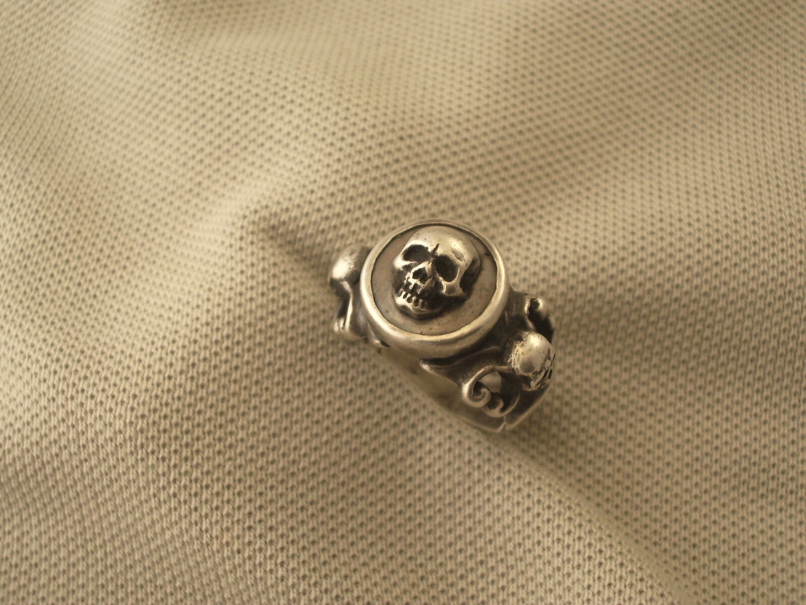 Rare antique silver Memento Mori Skull Ring Size 7.5