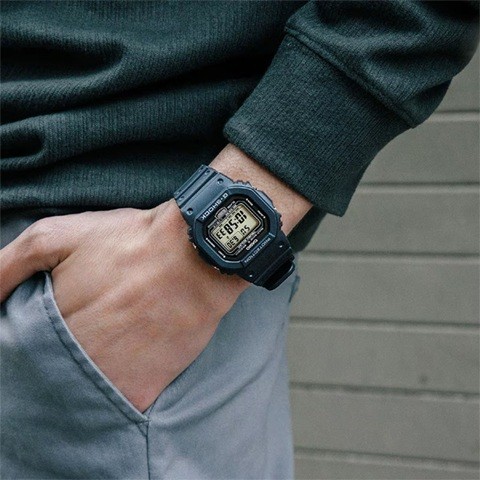 Limited Edition New CASIO G SHOCK GW 5000U 1JF Solar Radio Clock Metal Case Scre