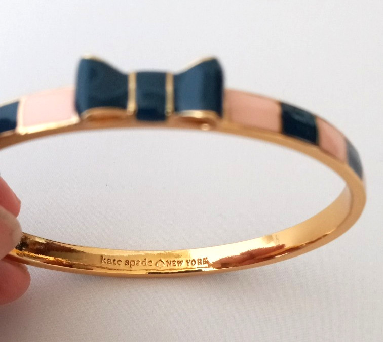 KATE SPADE New York Enamel Bow Pink Navy Bangle Bracelet