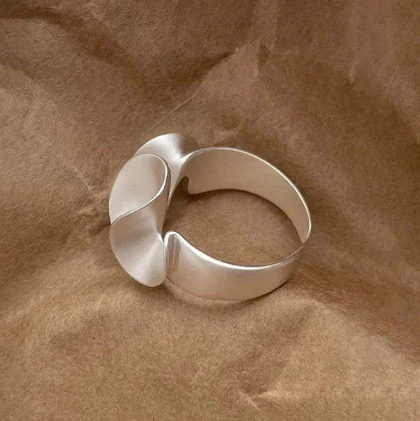 925 Sterling Silver Wave Flower Ring Women Open Minimalist Plant Classic Jewelry