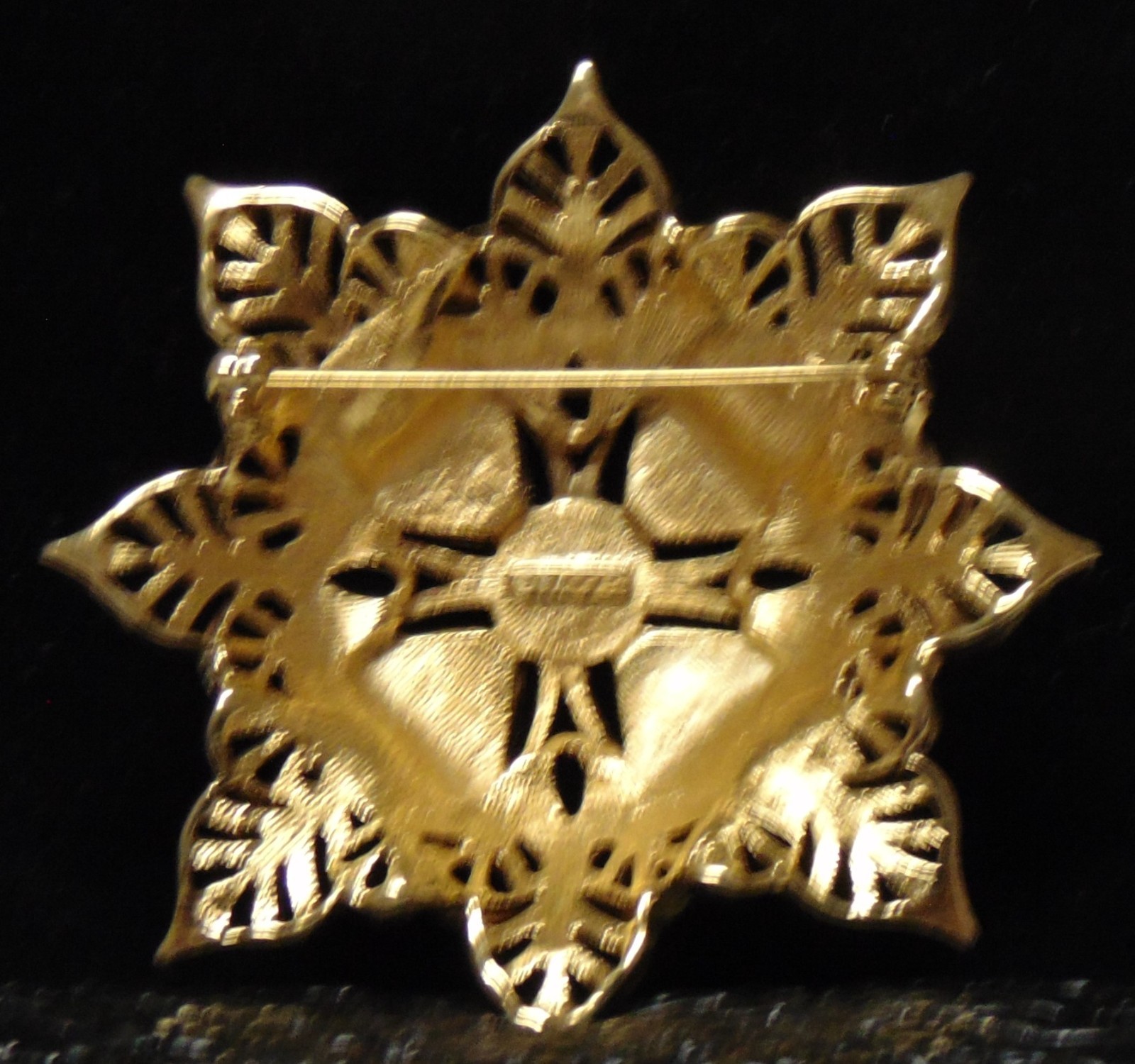 MONET Gold Tone, Dark Blue with an Imitation Pearl Pin