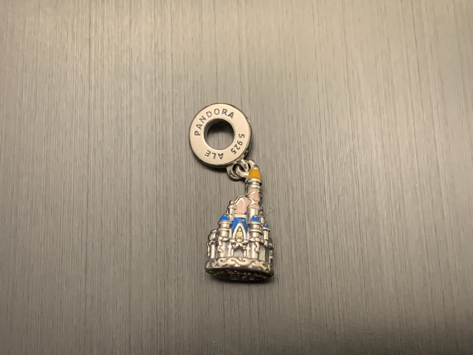 Genuine Pandora Walt Disney World 50th Anniversary Cinderella Parks Castle Charm