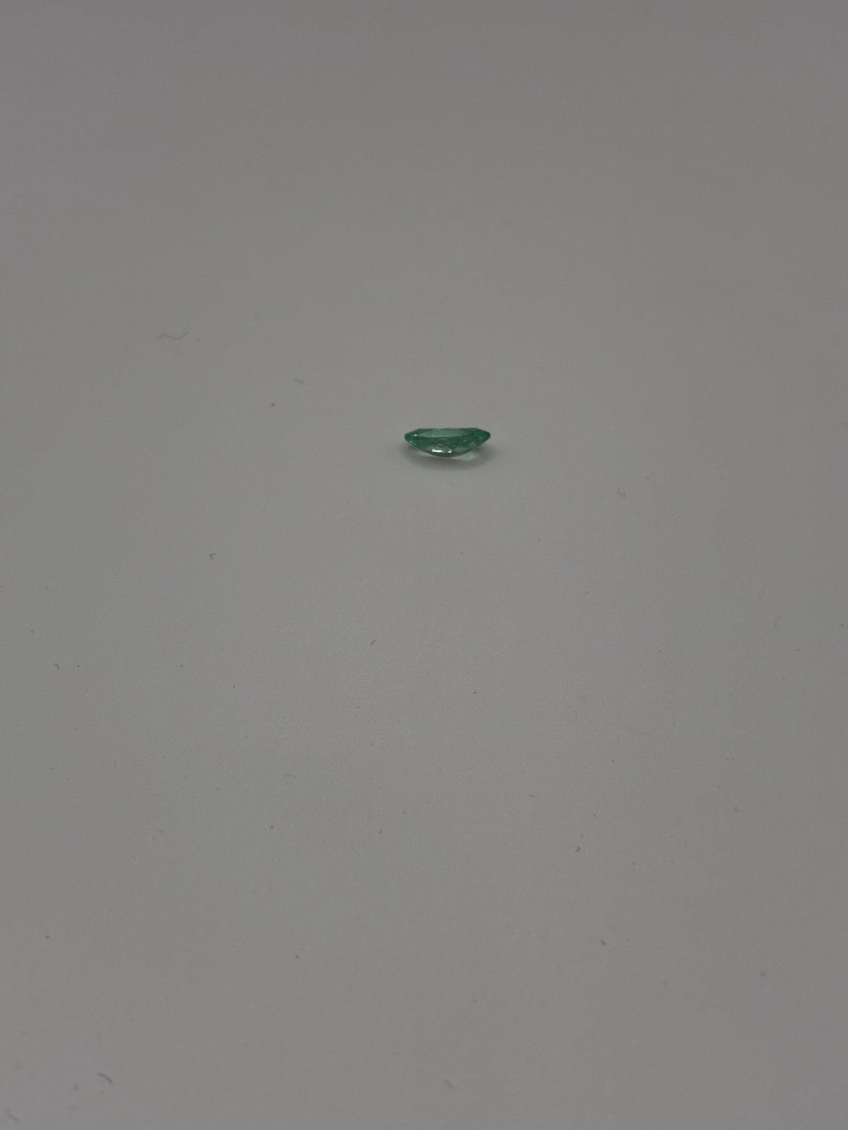 Colombian Emerald, Certified 0.47 CT 7.83×4.60×2.70 mm Marquise Cut