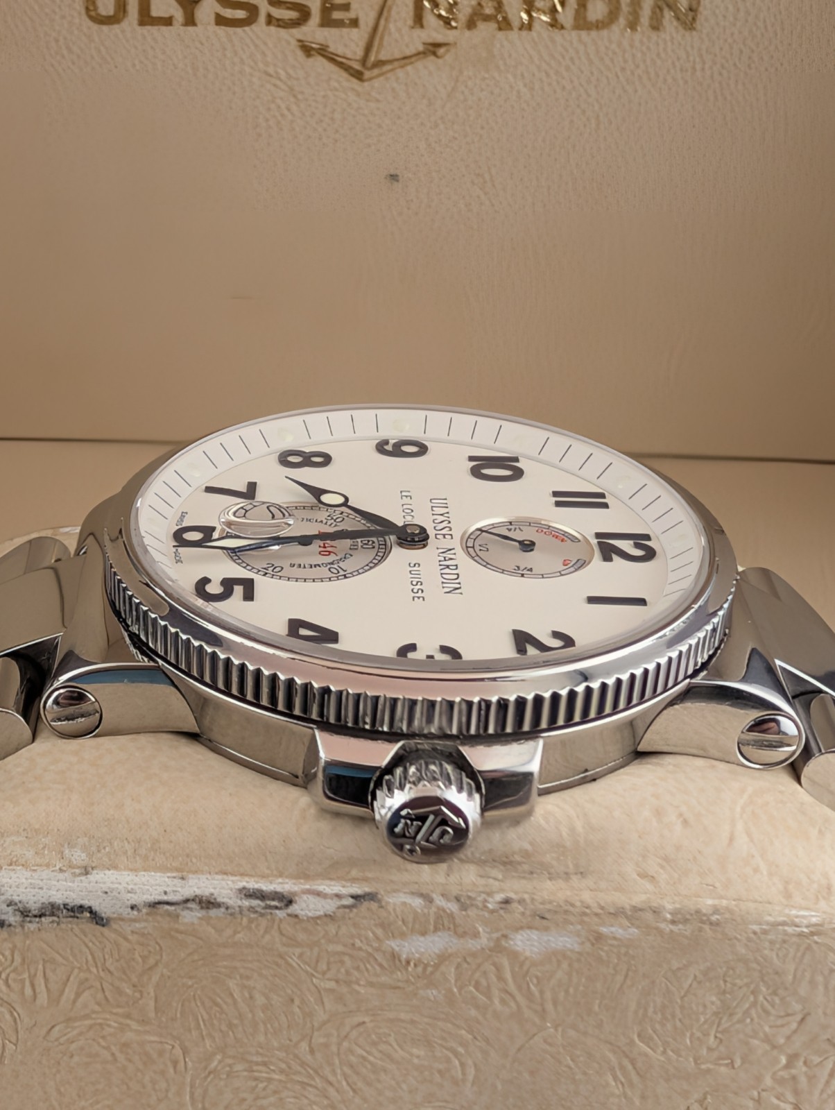 Ulysse Nardin Maxi Marine 41mm White Dial (Ref. 263-66) With Steel Bracelet