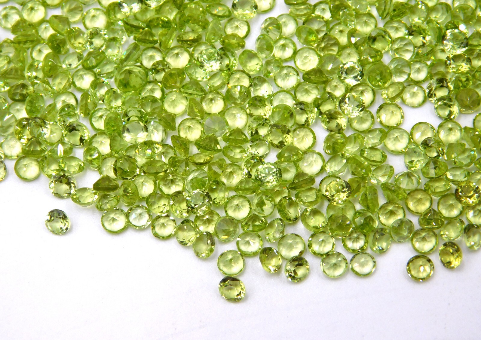 Natural Peridot Round Cut Lot Loose Gemstone 3 MM For Jewelry Making P-1267/1